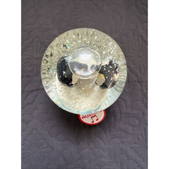 Penguin Family Music Box Snow Globe Plays “Jingle Bells” Holiday Decor Accent - Picture 6 of 7